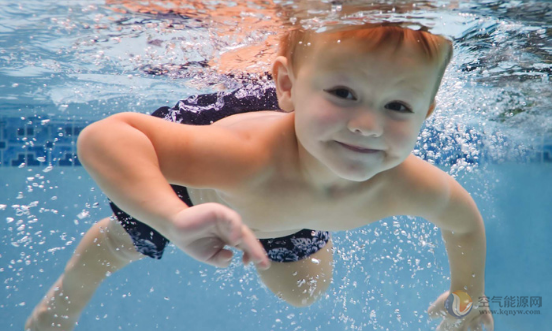 长朗空气能热水——婴儿游泳馆的首选